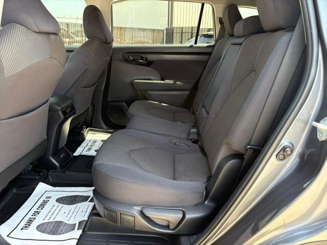 2023 Toyota Highlander L