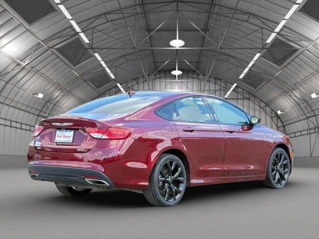 2016 Chrysler 200 S