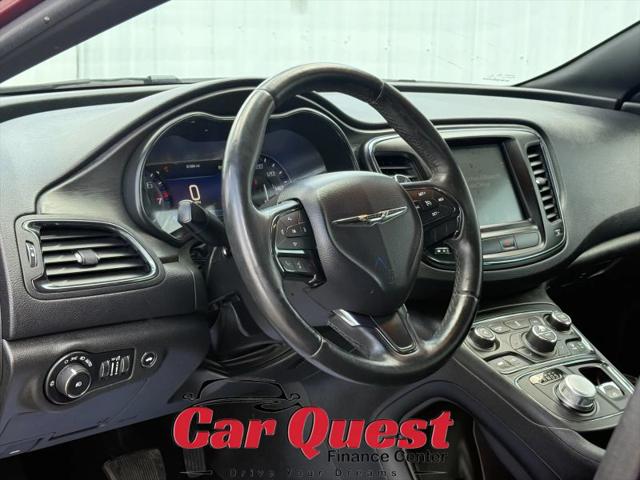 2016 Chrysler 200 S