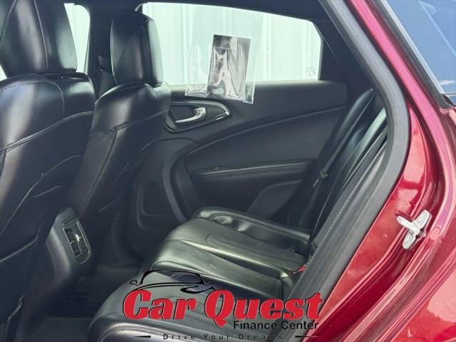 2016 Chrysler 200 S
