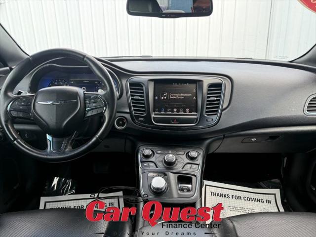 2016 Chrysler 200 S
