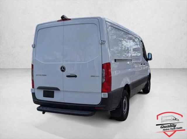 2022 Mercedes-Benz Sprinter 1500 Standard Roof I4