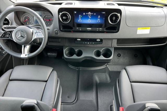 2026 Mercedes-Benz Sprinter 2500 Standard Roof 4-Cyl Diesel HO