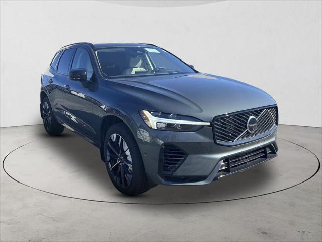 2026 Volvo XC60 Plug-In Hybrid Ultra, T8 AWD Electric/Gasoline, Dark