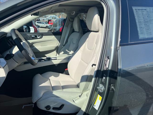 2026 Volvo XC60 Plug-In Hybrid Ultra, T8 AWD Electric/Gasoline, Dark
