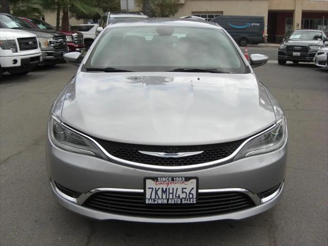 2015 Chrysler 200 Limited