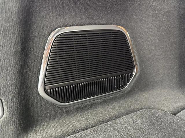 2025 Jeep Grand Cherokee L Summit Reserve 4x4