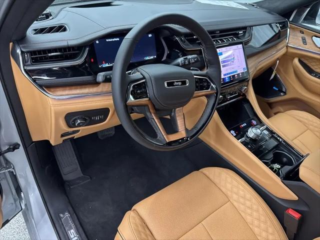 2025 Jeep Grand Cherokee L Summit Reserve 4x4
