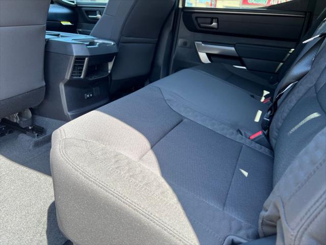 2026 Toyota Tundra SR5 CrewMax 5.5' Bed