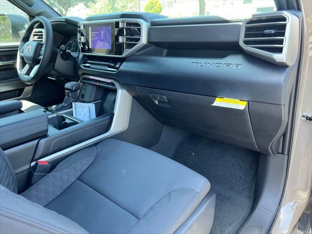 2026 Toyota Tundra SR5 CrewMax 5.5' Bed