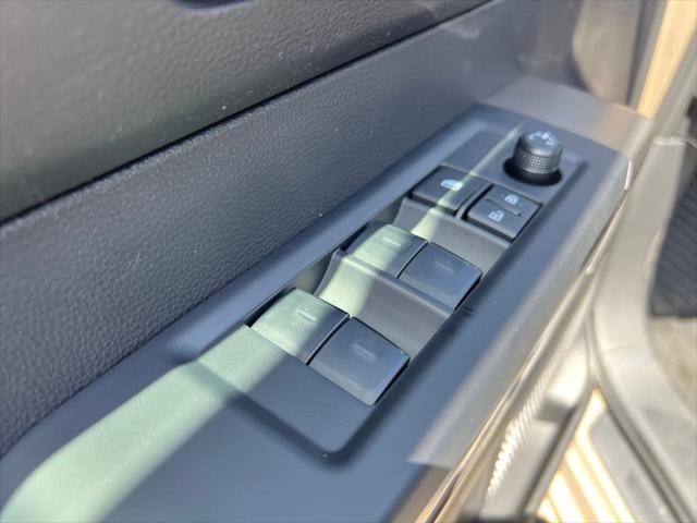 2026 Toyota Tundra SR5 CrewMax 5.5' Bed