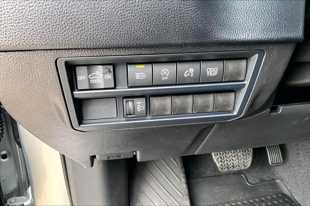 2026 Toyota Tundra SR5 CrewMax 5.5' Bed