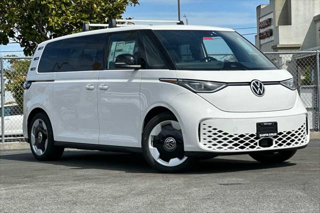 2025 Volkswagen ID. Buzz Pro S 4D Passenger Van