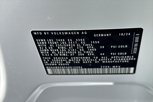 2025 Volkswagen ID. Buzz Pro S 4D Passenger Van