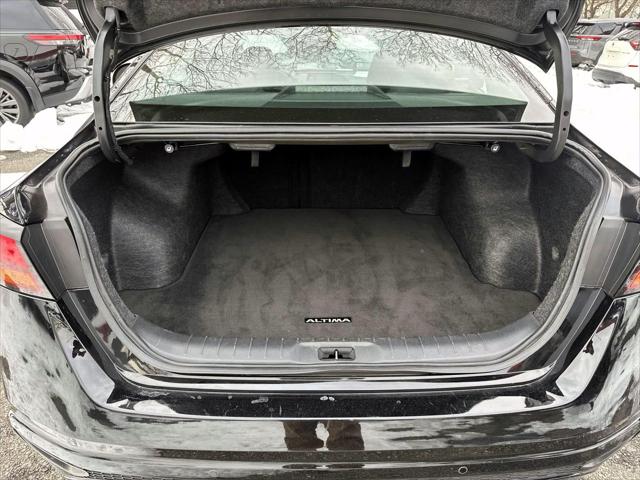 2024 Nissan Altima SV FWD [14]