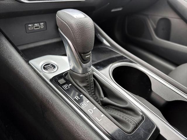 2024 Nissan Altima SV FWD [28]