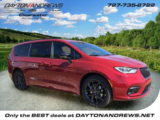 2026 Chrysler Pacifica Select for sale in Clearwater, FL