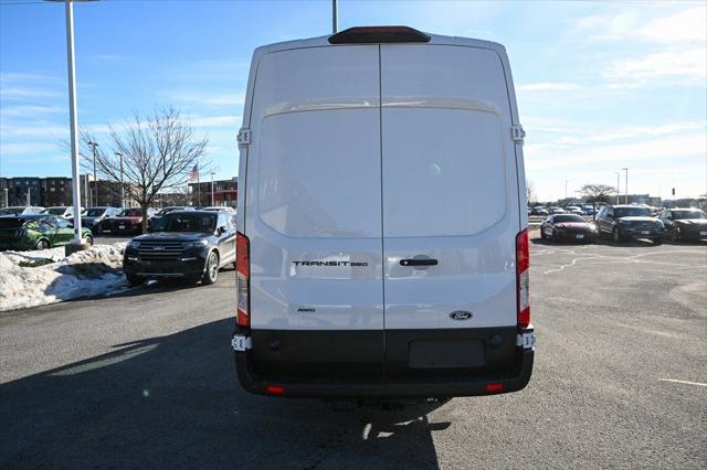 2026 Ford Transit Cargo Van Base
