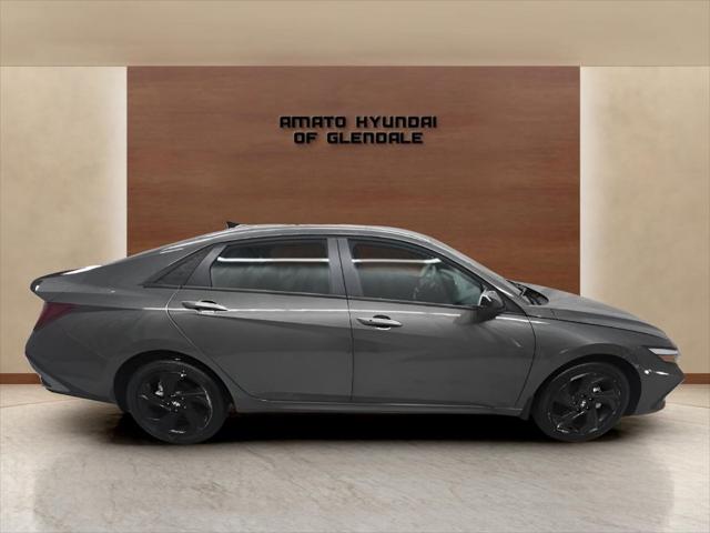 2026 Hyundai Elantra Hybrid SEL Sport