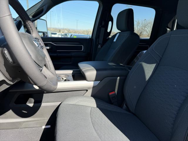 2026 Ram 2500 Big Horn Crew Cab 4x4 64 Box