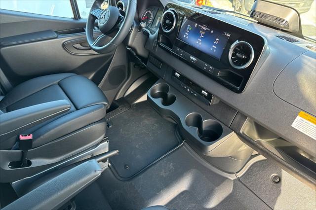 2026 Mercedes-Benz Sprinter 2500 Standard Roof 4-Cyl Diesel HO