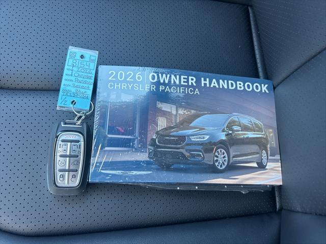 2026 Chrysler Pacifica Select AWD