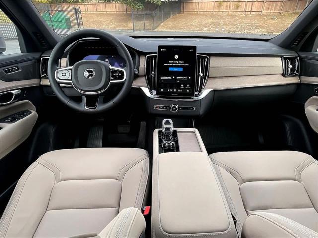 2026 Volvo XC90 Plus, B6 AWD Gas (mild hybrid), Gasoline, Bright, 7 Seats