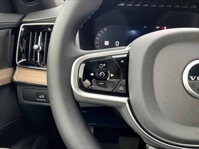 2026 Volvo XC90 Plus, B6 AWD Gas (mild hybrid), Gasoline, Bright, 7 Seats