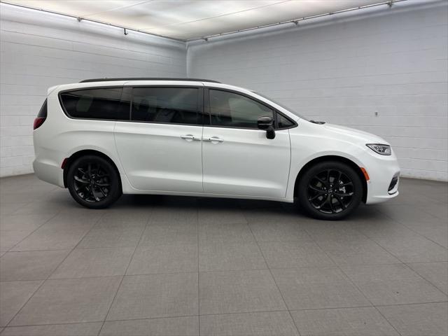 2026 Chrysler Pacifica PACIFICA LIMITED 2026 Chrysler Pacifica PACIFICA LIMITED