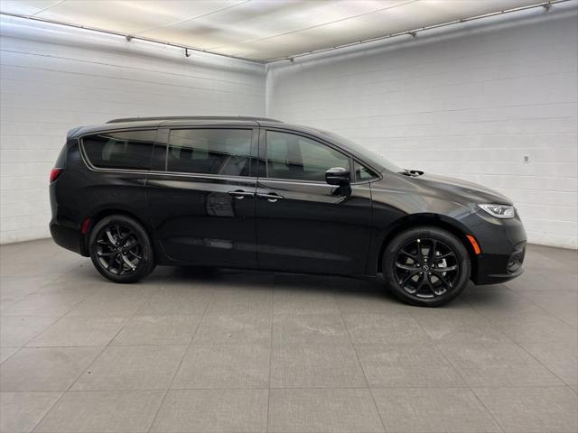 2026 Chrysler Pacifica PACIFICA LIMITED