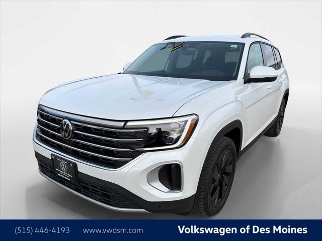 2026 Volkswagen Atlas SE with Technology for sale in Johnston, IA