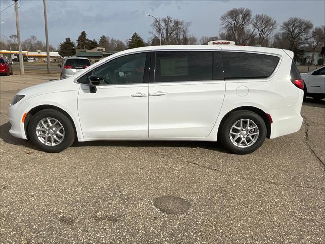 2026 Chrysler Voyager VOYAGER LX