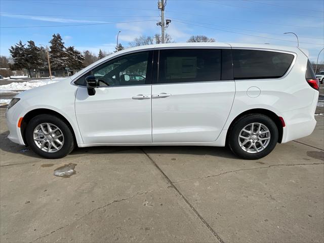 2026 Chrysler Voyager VOYAGER LX