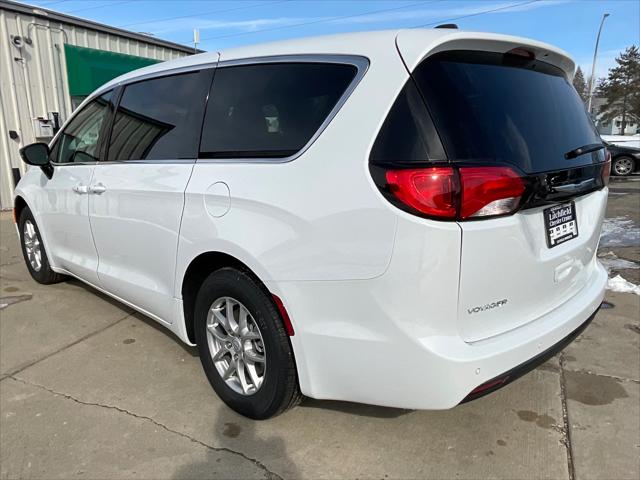2026 Chrysler Voyager VOYAGER LX