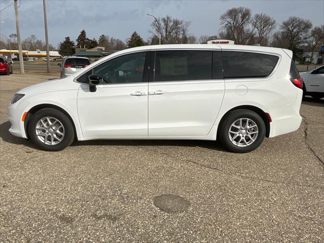 2026 Chrysler Voyager VOYAGER LX