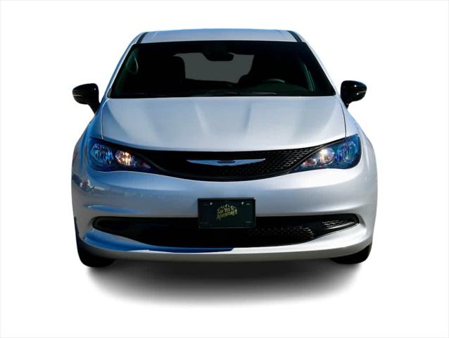 2026 Chrysler Voyager VOYAGER LX