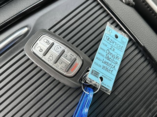 2026 Chrysler Pacifica PACIFICA LIMITED 2026 Chrysler Pacifica PACIFICA LIMITED