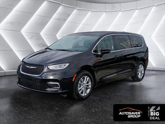 2026 Chrysler Pacifica PACIFICA SELECT AWD