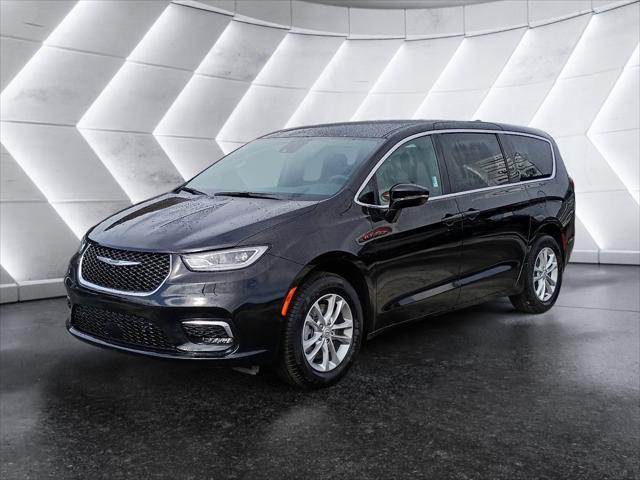 2026 Chrysler Pacifica PACIFICA SELECT AWD