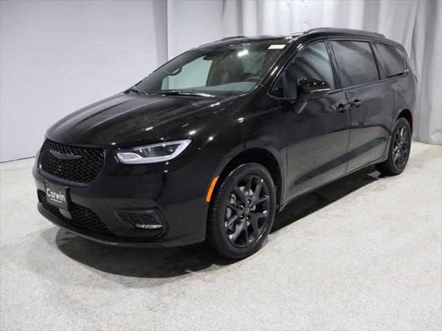 2026 Chrysler Pacifica PACIFICA LIMITED AWD