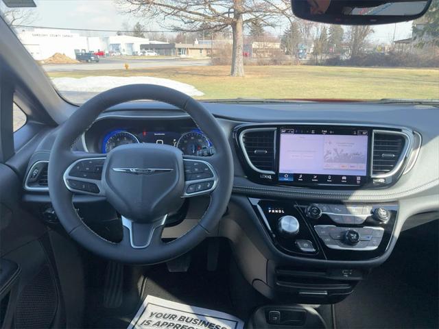 2026 Chrysler Pacifica PACIFICA SELECT AWD