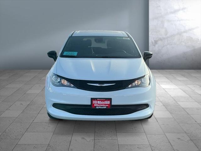 2026 Chrysler Voyager VOYAGER LX