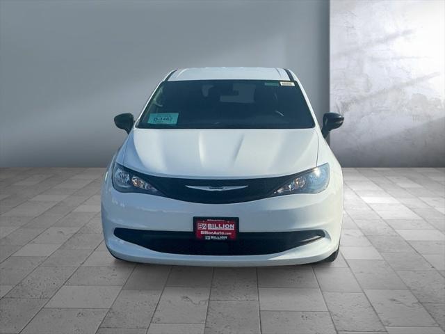 2026 Chrysler Voyager VOYAGER LX