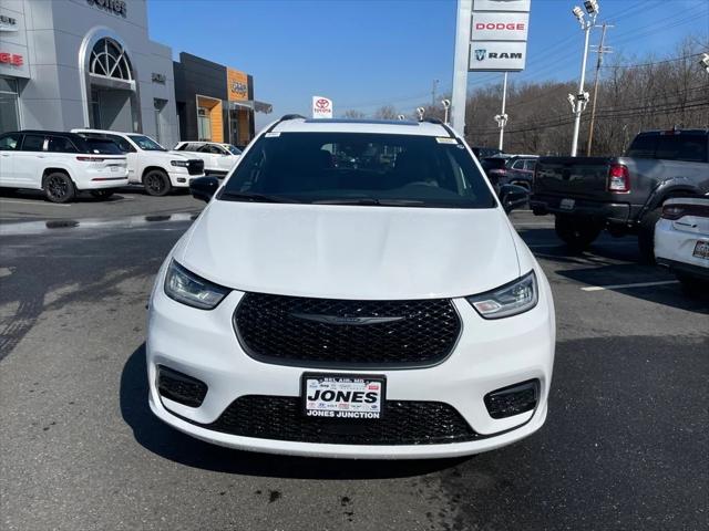 2026 Chrysler Pacifica PACIFICA SELECT AWD