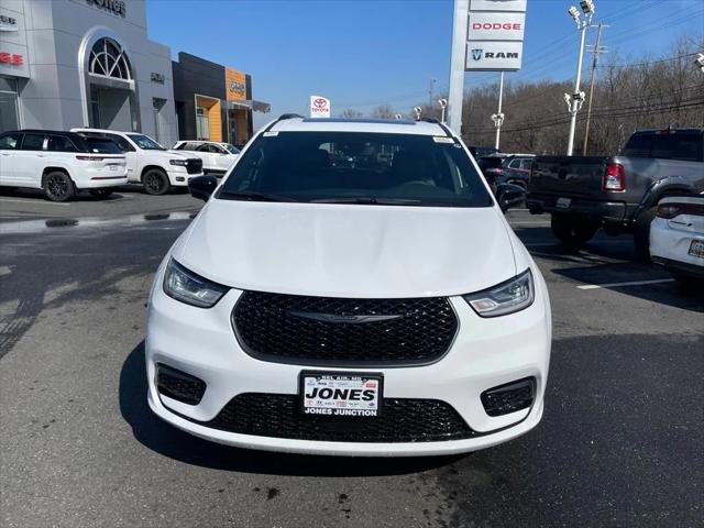 2026 Chrysler Pacifica PACIFICA SELECT AWD