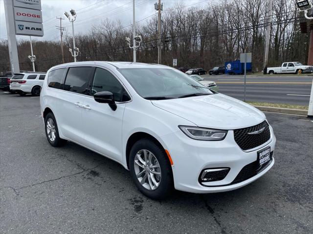 2026 Chrysler Pacifica PACIFICA SELECT AWD