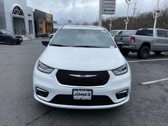 2026 Chrysler Pacifica PACIFICA SELECT AWD