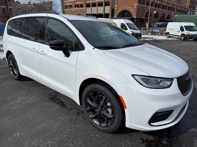 2026 Chrysler Pacifica PACIFICA SELECT AWD 2026 Chrysler Pacifica PACIFICA SELECT AWD