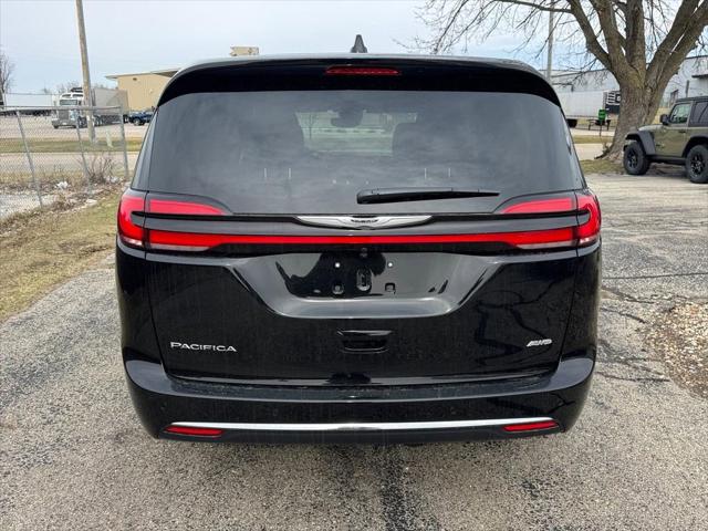 2026 Chrysler Pacifica PACIFICA SELECT AWD