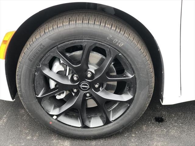 2026 Chrysler Pacifica Select AWD